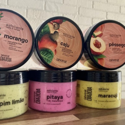 Esfoliante Corporal e Facial Cheiro de Fruta Labotrat 300g ou 150g - Esfoliante corpo e rosto - maracujá - melancia - morango - pitaya -