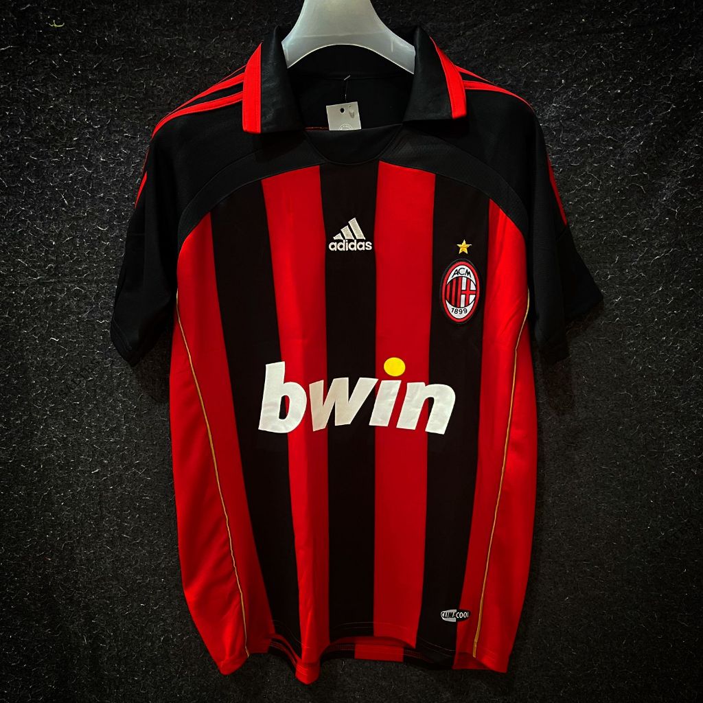 Camisa Retrô Milan Ronaldo Fenômeno 99 / 2006/07