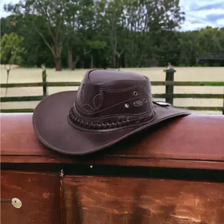 chapeu masculino cowboy , rodeio barretão sertanejo raiz, couro legitimo !