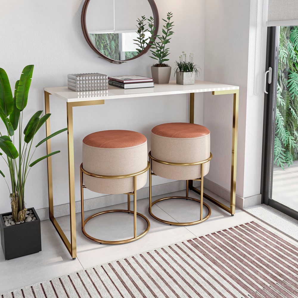 Kit Aparador 90cm Off White E 2 Puff Iron Linho Bege Caramelo Base Ferro Dourada