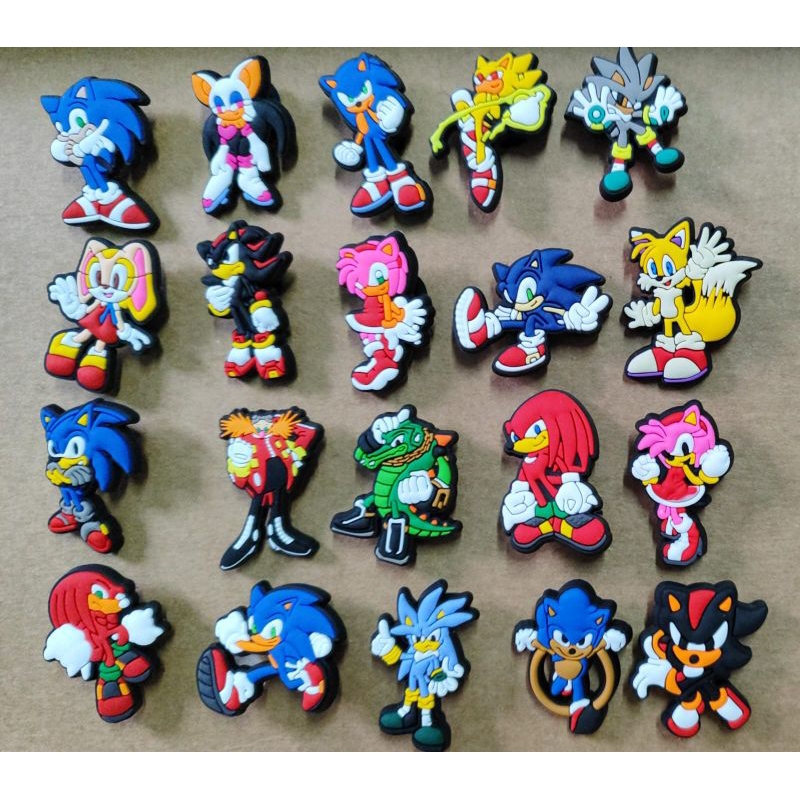 Pin Crocs Sonic/ Knuckles The Echidna/ Shadow The Hedgehog/ Tails ...