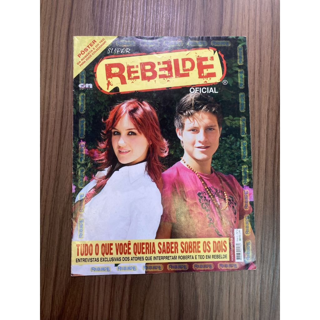 Revista Rebelde Oficial Roberta e Téo 2006 | Shopee Brasil