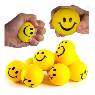 Kit Com 12 Bola Macia Fisioterapia Anti Stress Massagem Bola/Smile/Mapa Mundial Globo/Futebol