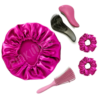 Touca de Cetim + 1 Escova polvo + 2 Xuxinhas Scrunch + Escova mágica