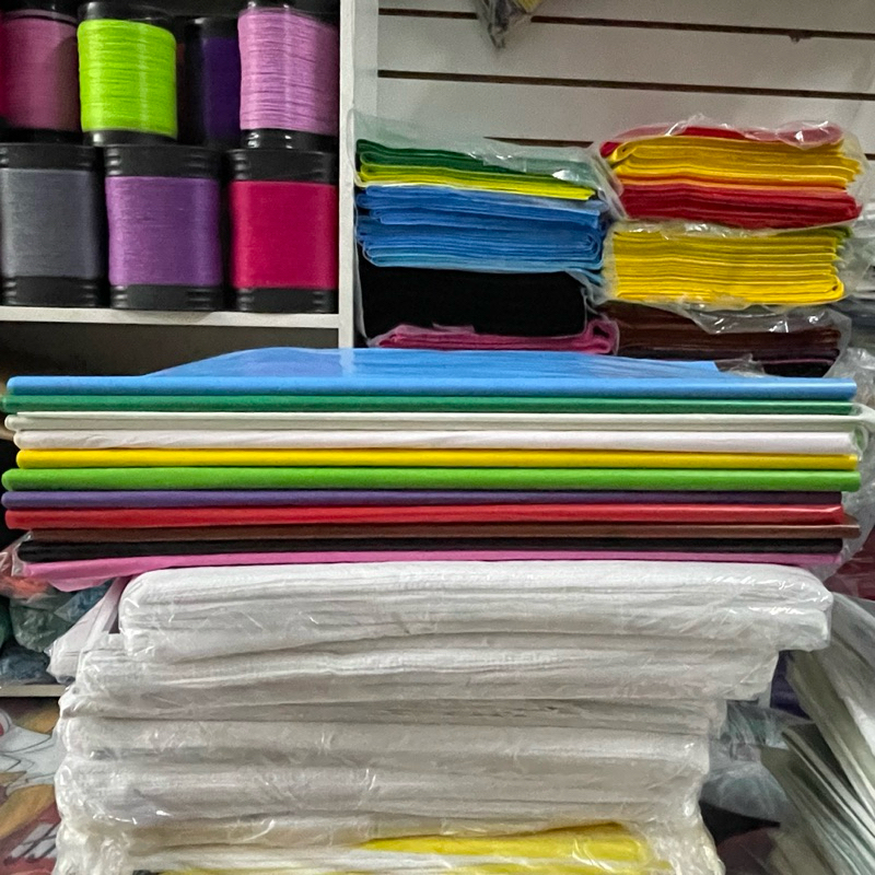 plásticos lisos com diversas cores para voce fazer pipa papagaio pacote 2kg 50 X 50cm envio imediato