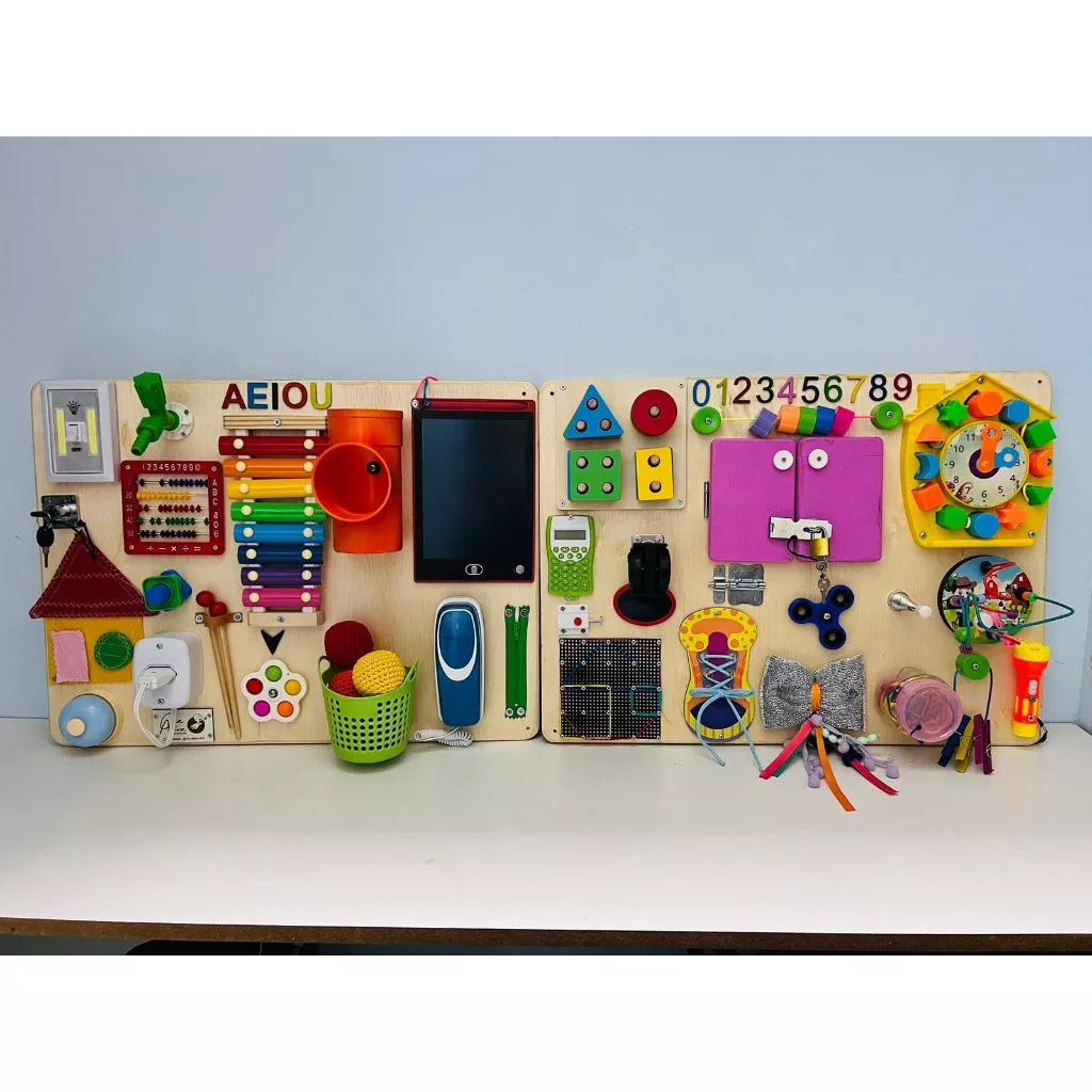 Painel Sensorial Montessori: Atividades Sensoriais para Crianças