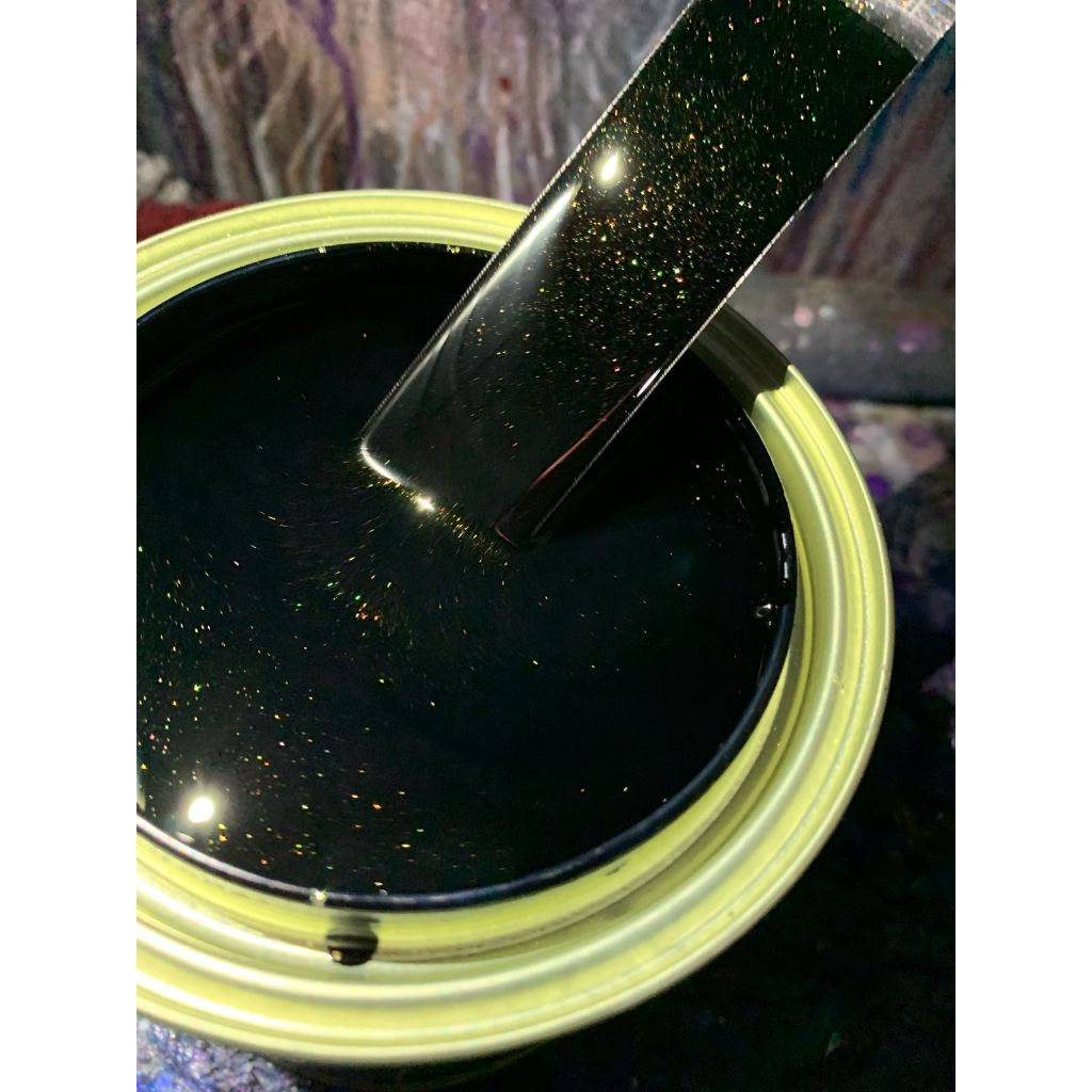 Tinta automotiva poliéster Preto perolizado dourado 900ml