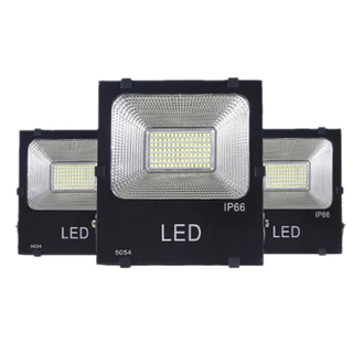 Refletor Holofote LED Branco Frio Resistente A Água 20W/30W/50W IP66
