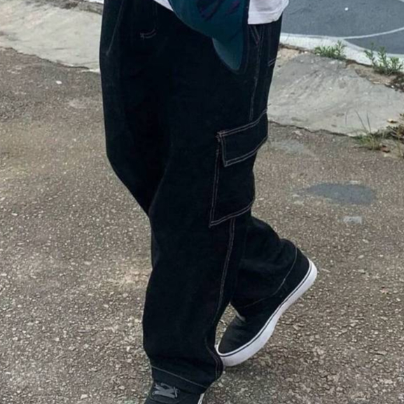 Calça cargo preto com linha branca unissex streetswear skatista