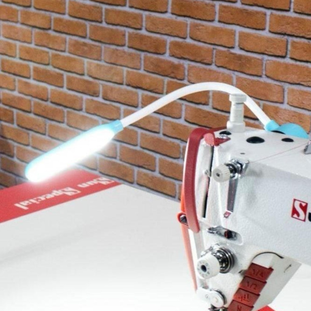 Luminária TOUCH 30 LEDS Haste Bivolt Máquina De Costura