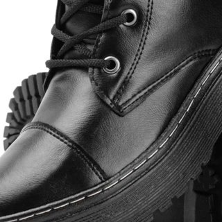 Bota Feminina Cano Medio Salto Tratorado Macio Para o Inverno Coturno !