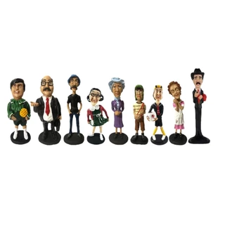 Kit com a turma do Chaves Completo, 9 Personagens em Resina
