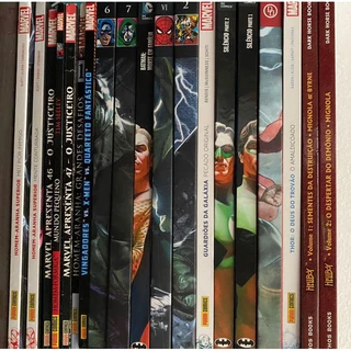 Vários encadernados Marvel e Dc USADOS Batman, homem aranha, entre outros.