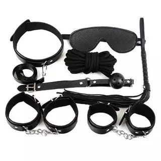 kit Bondage os braceletes, tornozeleira, coleira e mordaça são reguláveis