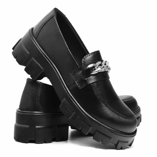 LANÇAMENTO MOCASSIM TRATORADO BLOGUEIRA PRETO DETALHE PRATA