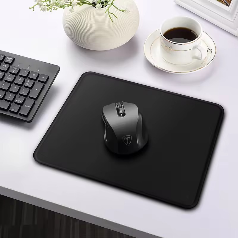Mouse Pad Pequeno Escritorio Emborrachado Speed Preto