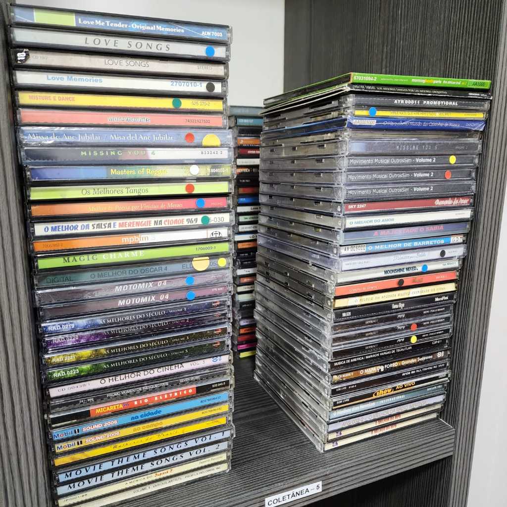 2 CDs Original A Escolher na Nossa Loja - No Valor de Até 15 Reais ...