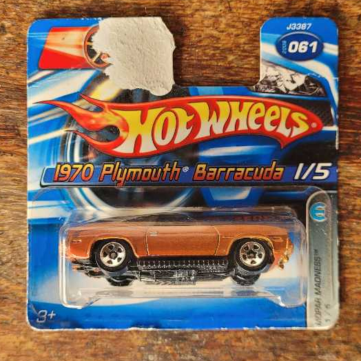 Hot Wheels - 1970 Plymouth Barracuda Laranja - Mopar Madness 2006