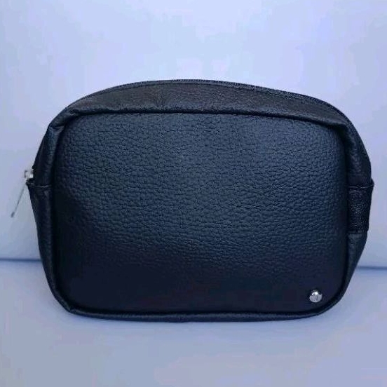 NÉCESSAIRE FEMININA DE COURO PARA BOLSAS E MALAS