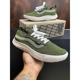 Tênis Ultrarange VR3 Black Marshmallow Varias Cores Preto