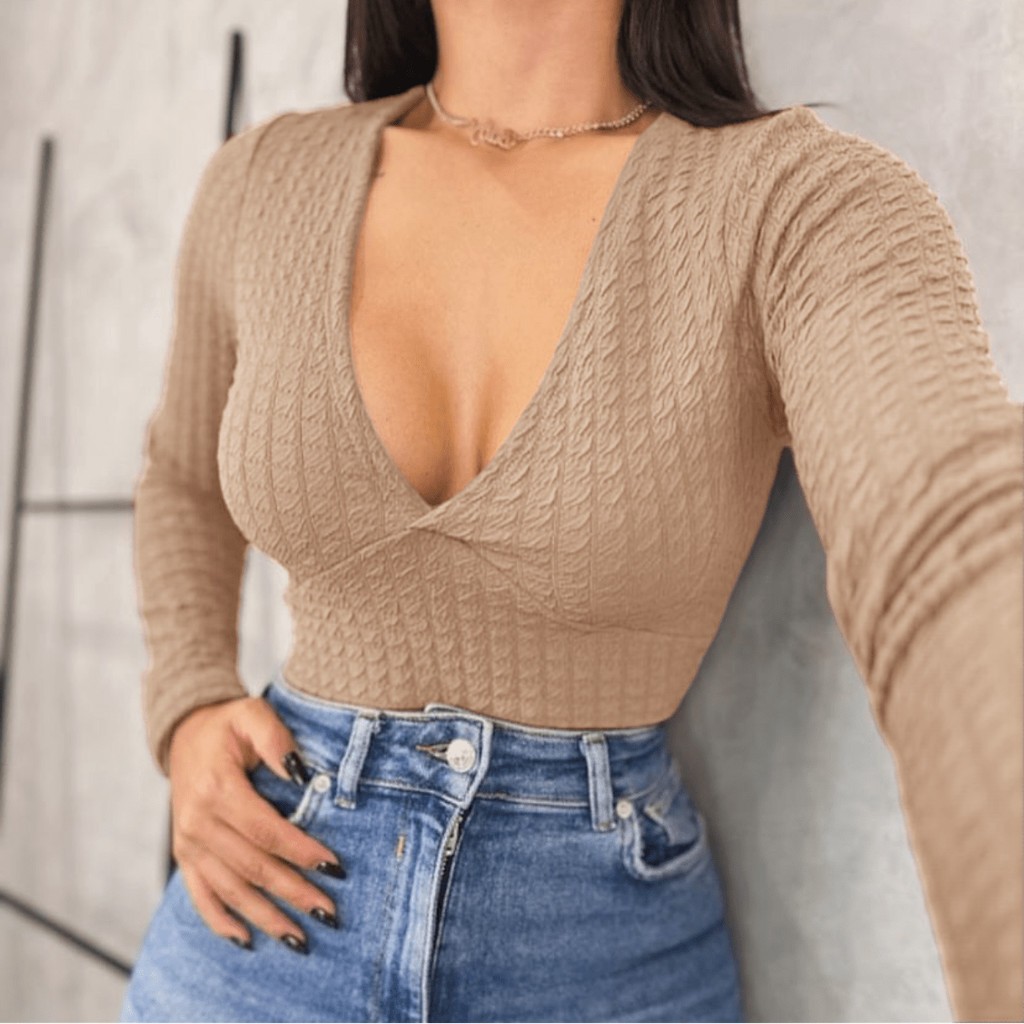 Body Manga Longa Bubble Decote V