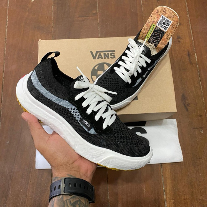TÊNIS Vans ULTRARANGE VR3 BLACK MARSHMALLOW ORIGINAL