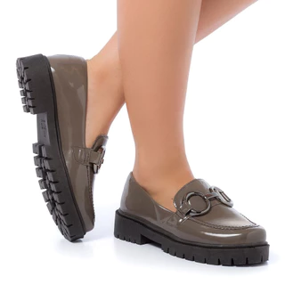 Sapato Mocassim Verniz Feminino Solado Tratorado Leve Delicado Lançamento Promoção