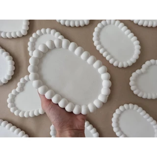 QUEIMA DE ESTOQUE pequenas avarias Bandeja Retangular - Porta Joia de Gesso Cru sem selagem - para decoração -pintura - Bolinha