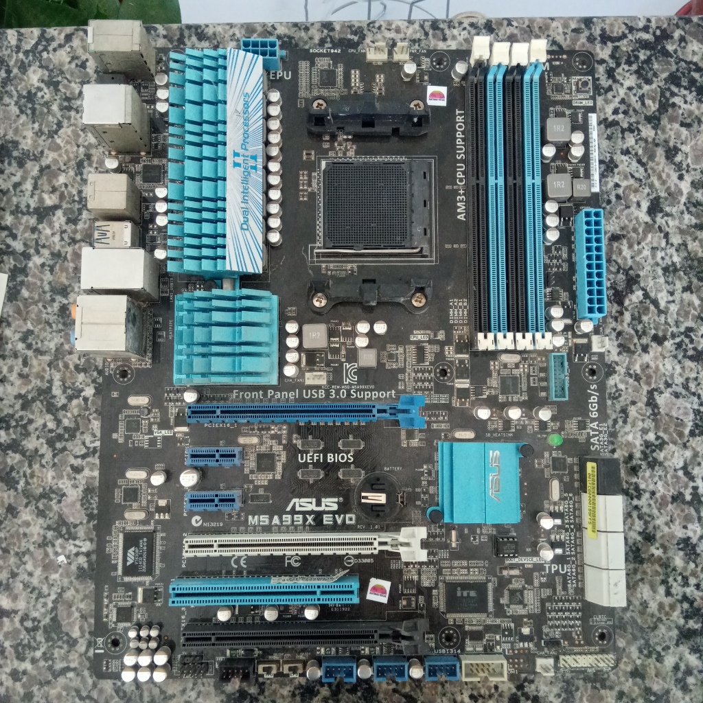 Placa Mãe Asus M5a99x Evo Am3+ No Estado - Leia Anuncio - Melhora