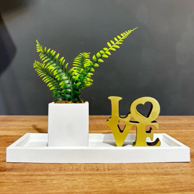 kit bandeja decorativa vaso quadrado samambaia artificial plantinha palavra decorativa LOVE