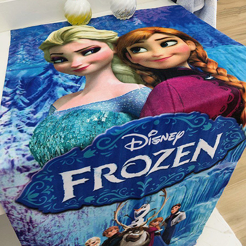 Toalha de Banho e Praia Temática Personalizada da FROZEN: Princesa Anna ...