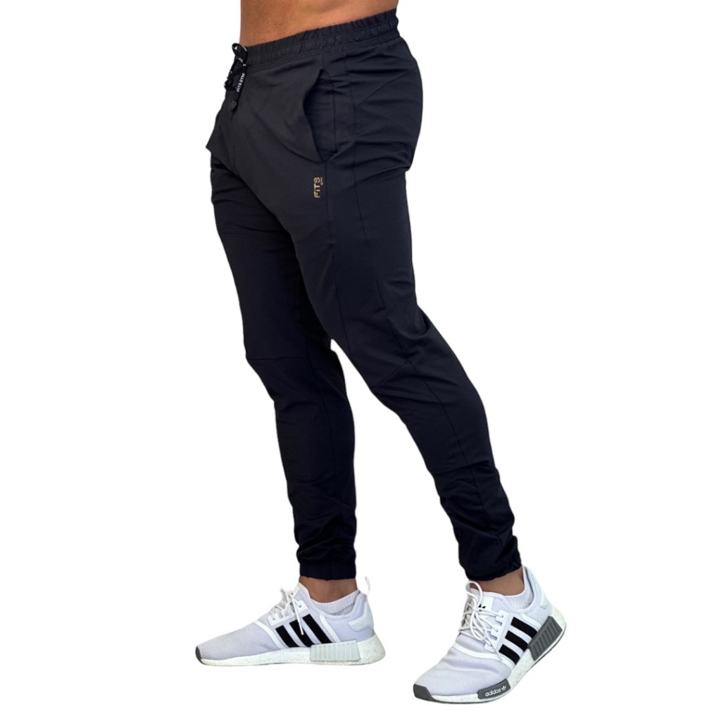 Calça Jogger Masculina Em Poliamida Com Bolsos Para Academia