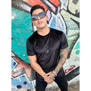 Camiseta Masculina Veludo Desenhado Longline
