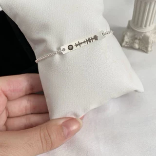 Pulseira feminina personalizada a laser nomes, datas e outros