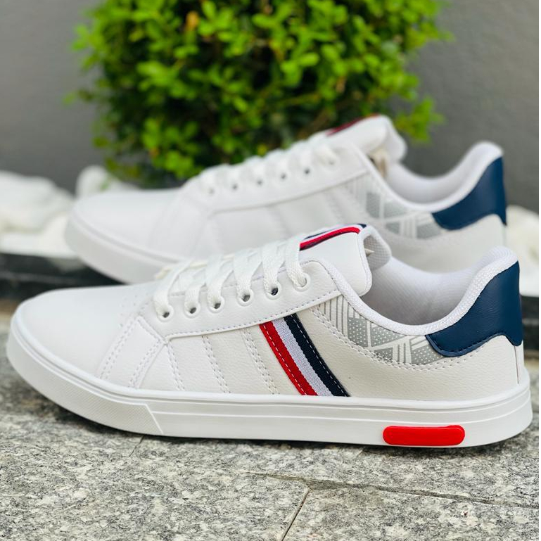 Sapato Masculino Adulto Casual Sapatênis Unicc Branco e Preto em Couro Sintetico