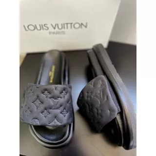 Slide LV Feminino Queridinho das Blogueirinhas