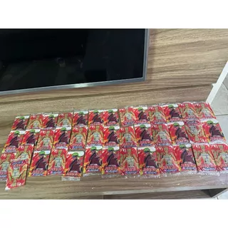MEGA Kit 200 CARDS Naruto shippuden CARD GAME 1 envelope contém 4 CARDS