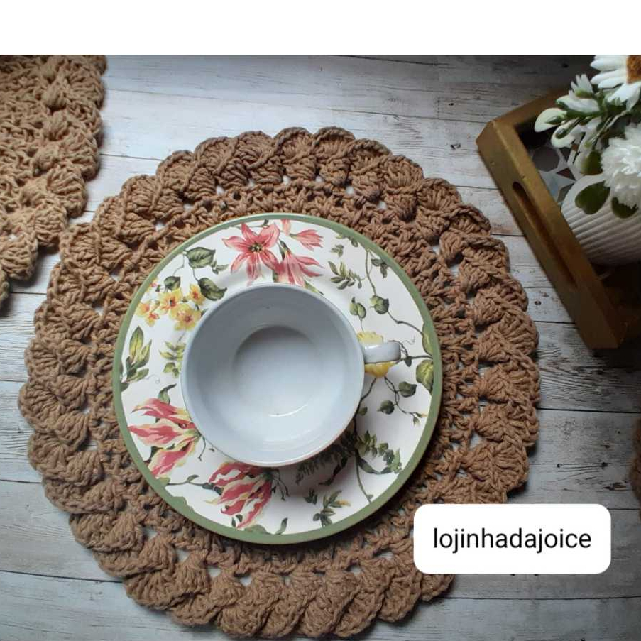 Souplast de crochê 34 cm porta prato ou forro para formar jogos americanos