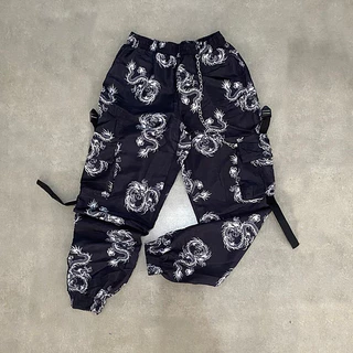 Calça Cargo Feminina Dragão com Corrente