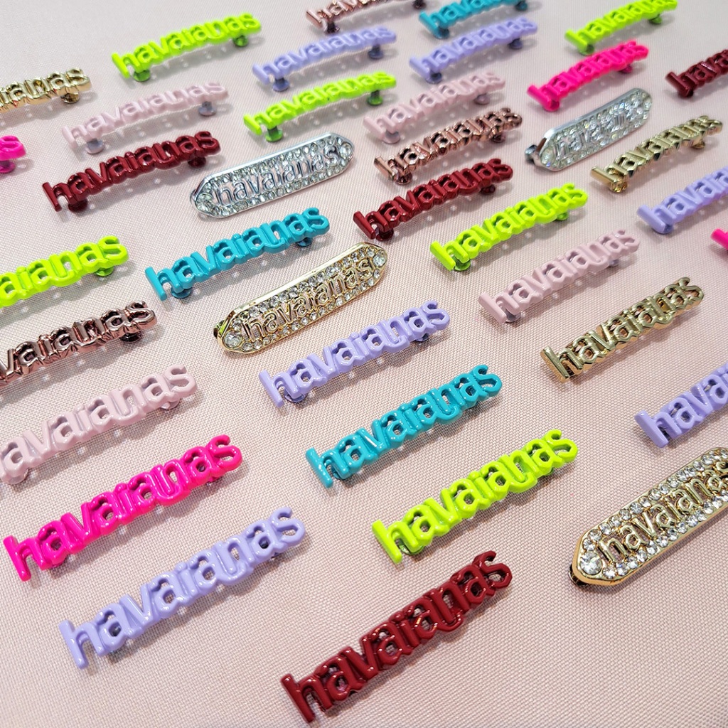 Piercings Plaquinha Havaianas com Rebite para Aplicação nas Correias dos Chinelos