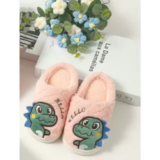 Pantufa para o inverno modelo dinossauro s/ dente / Pantufa Infantil