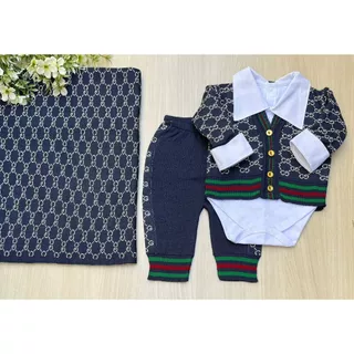 Saída maternidade de menino em tricot azul marinho com body 4 peças