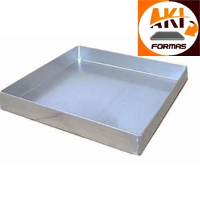 FORMA PARA BROWNIE 30X30X3 OU ROCAMBOLE FEITA DE ALUMINIO  C