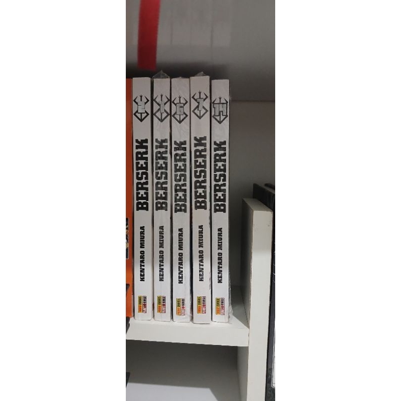 Berserk 5 vols