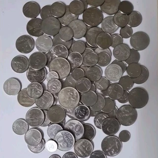 LOTE COM 100 MOEDAS SEM REPETIR ( ENTRE 1957 Á 1994 )