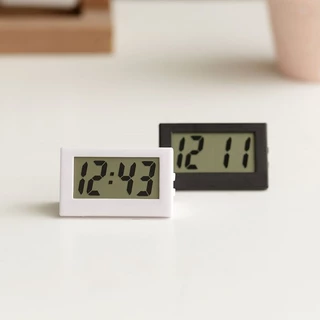 Mini Relógio Digital 6x3,5Cm LCD Painel Para Escritório Secretária Mudo Eletrônico Útil E Prático
