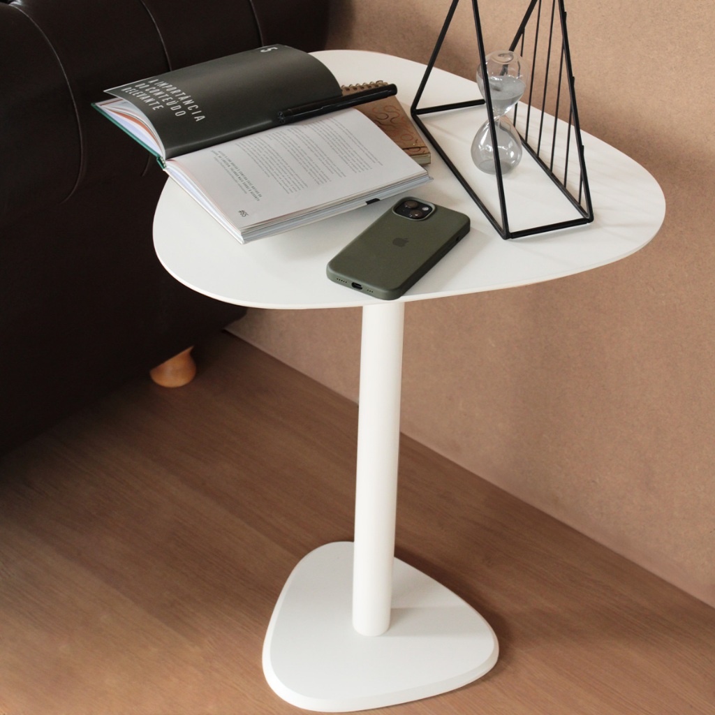 Mesa Monopé Paleta Laqueada para Sala 38x40cm