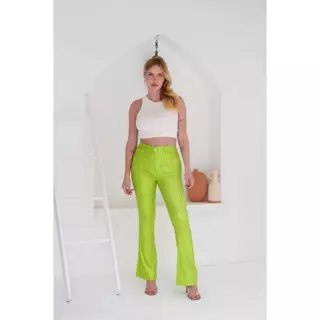 Meiyabao 2024 Verão Nova pele amigável Nova moda de fabrico avançada Simple High Waist Suit Pants Mulheres Botões Versatíveis Botões Pequenos Pedaços Loudspeaker Pants Casual Mulheres Grandes Tamanhos Desenho Eslizando Sentindo Pants Longos Pants de alta