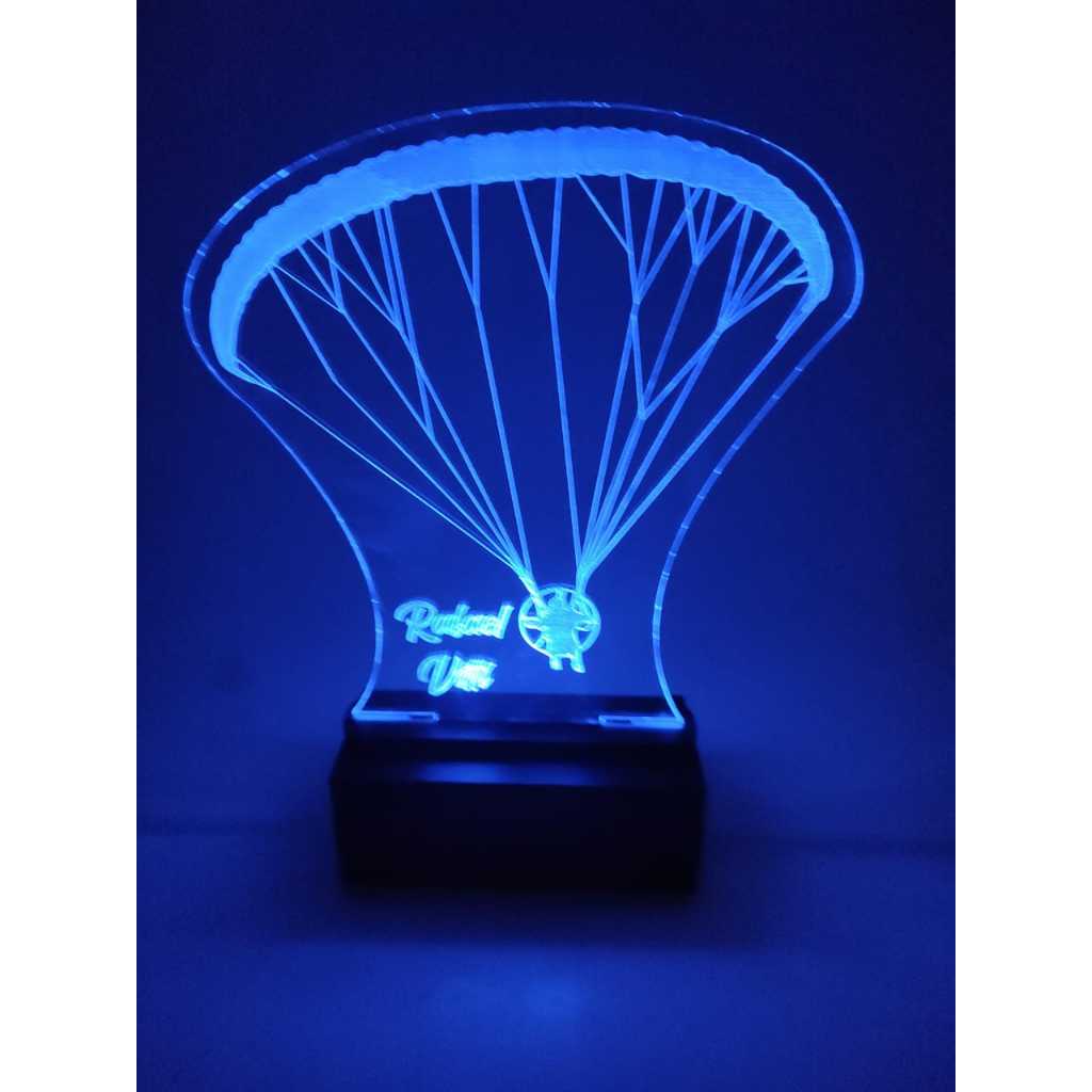 Luminária de mesa Voo do paraquedista Parapente + Nome Personalizado 16 cores