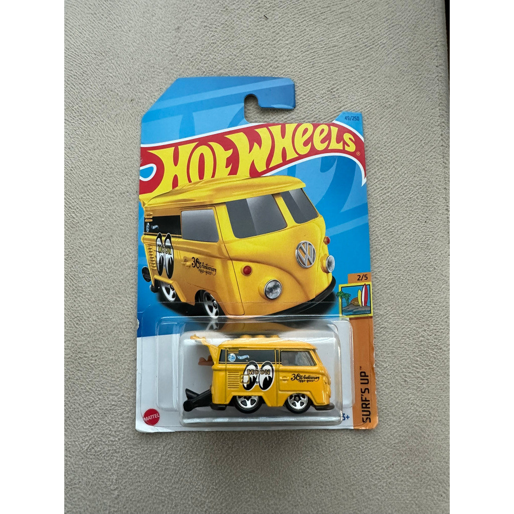 Hot Wheels Kool Kombi Mooneyes | Shopee Brasil